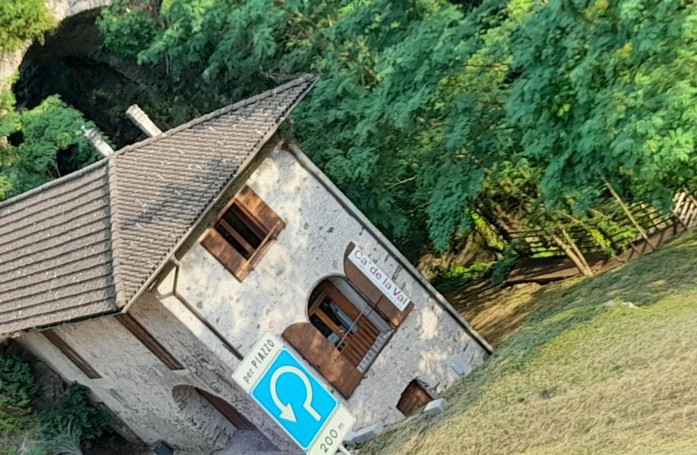 a Ca' de la Val in TRAIETTORIE DEL PRESENTE